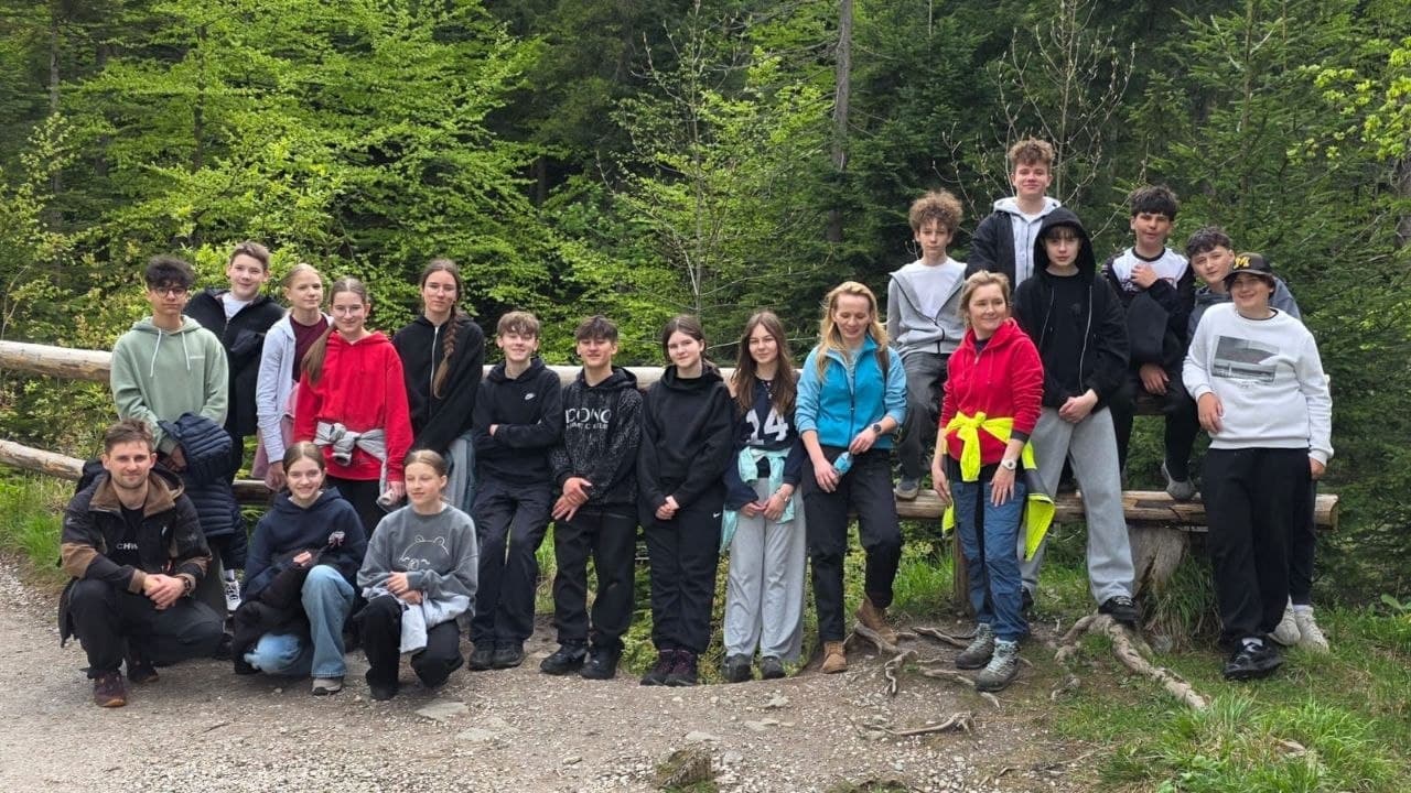 Trekking Group Trail Adventure